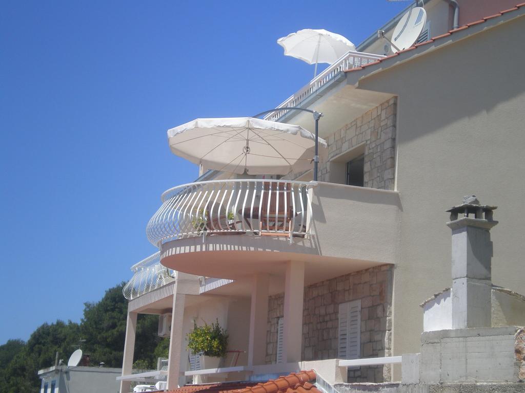 Apartments Tatjana Dominis Хвар Екстер'єр фото