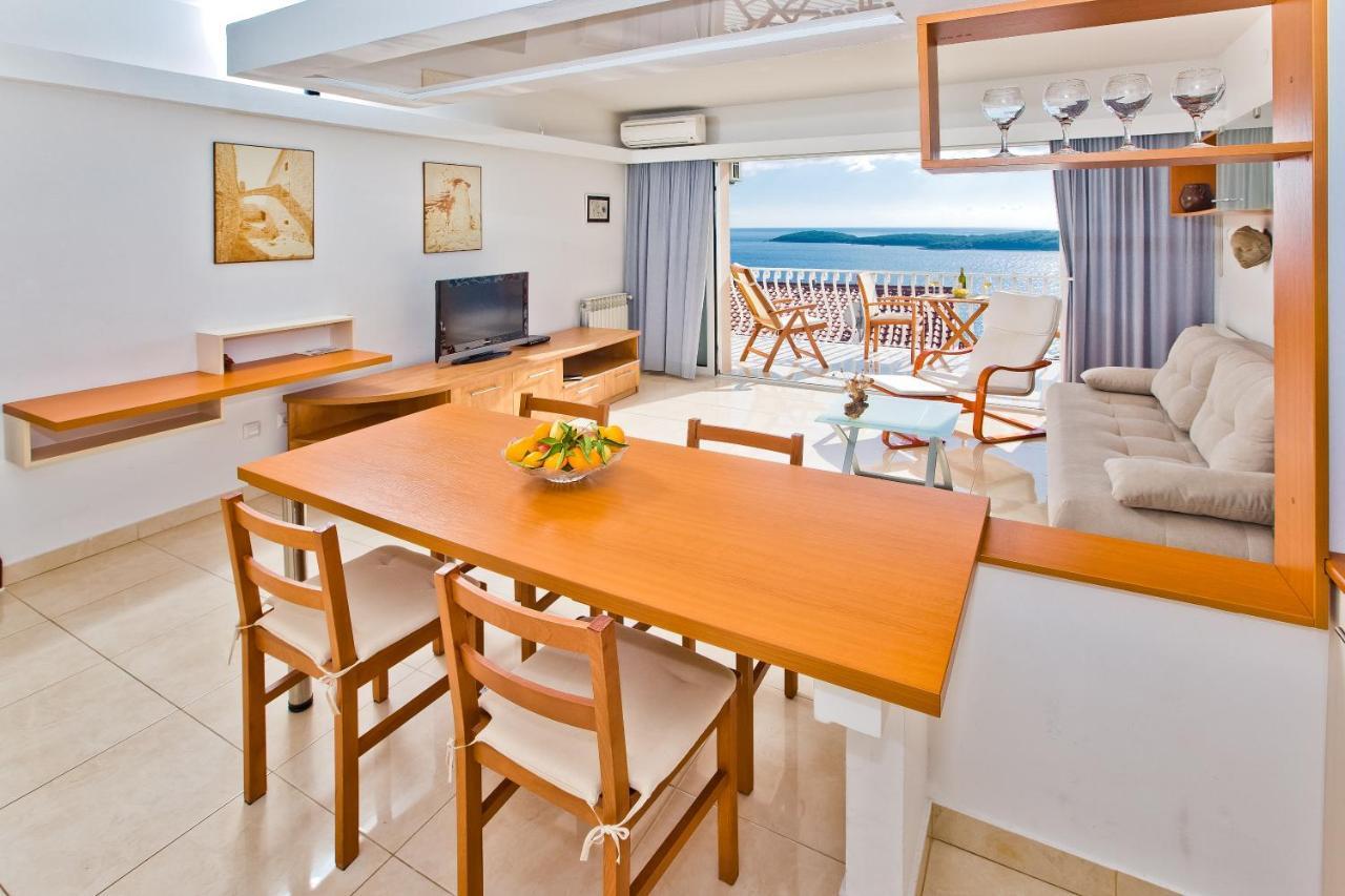 Apartments Tatjana Dominis Хвар Екстер'єр фото
