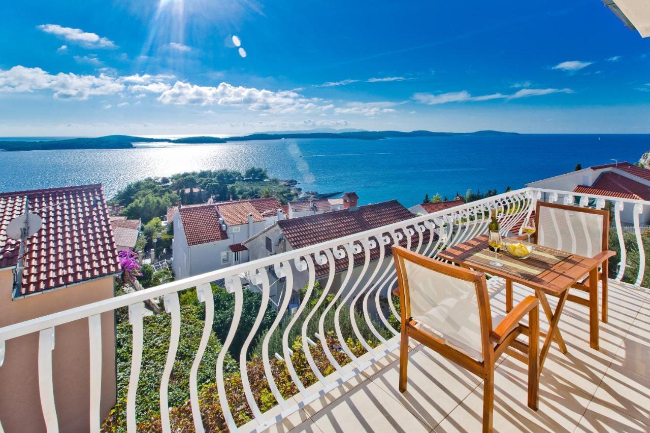 Apartments Tatjana Dominis Хвар Екстер'єр фото